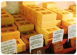 �C���e�B�EInti./�o�����E�V���b�v�E���y�Y���/�T�k�[���n��